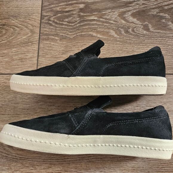 Globe Slip-On Men Loafers main image 9